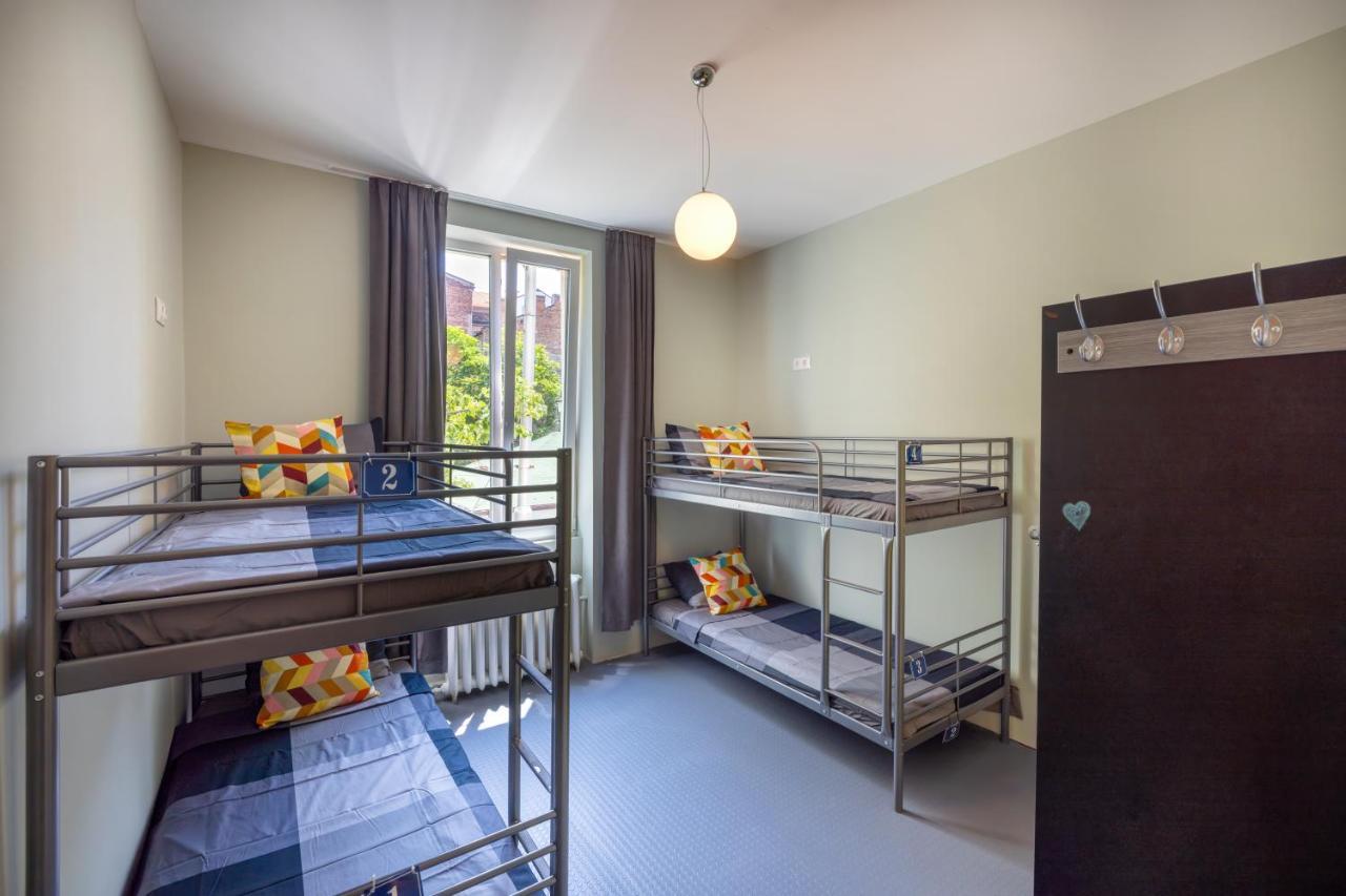 Bed Premium 6-Bed Mixed Dormitory Room